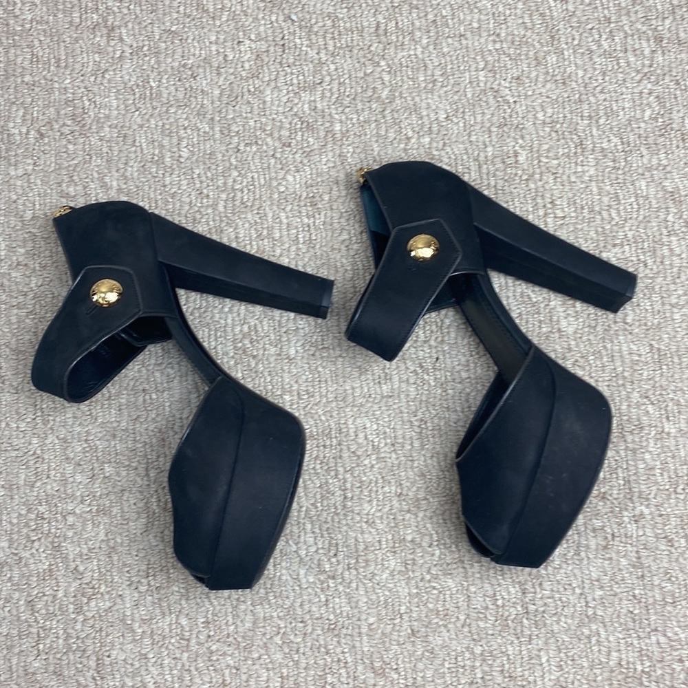 Louis Vuitton Nubuck Gold Button D’Orsay Platform Peeptoe Block Heel Sandal 41 - Picture 9 of 13